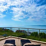 Stefaniya Apartamento