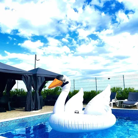 Stefaniya Apartament *